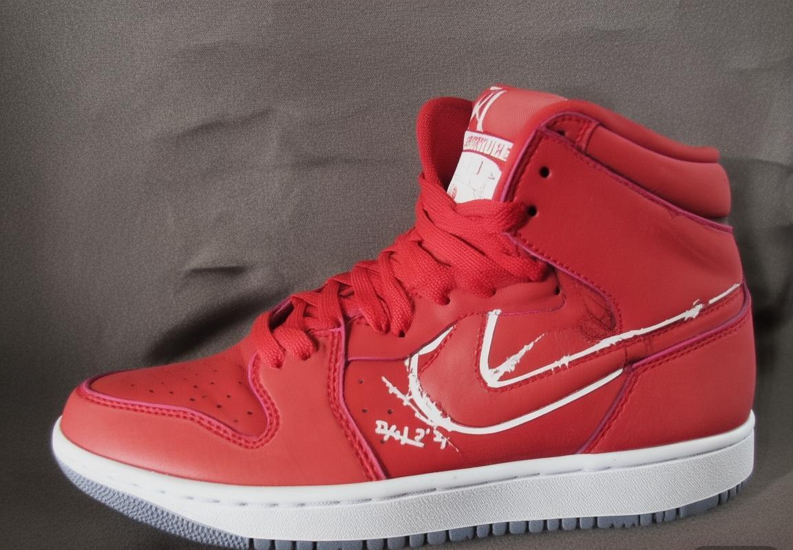 乔丹与卡特：篮球传奇的巅峰对决解析(图2)