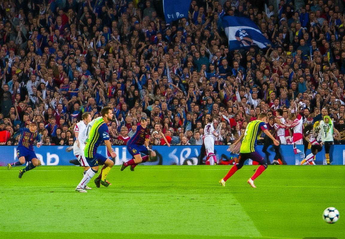 巴塞罗那VS维戈塞尔塔：梅西领衔经典对决回顾(图2)